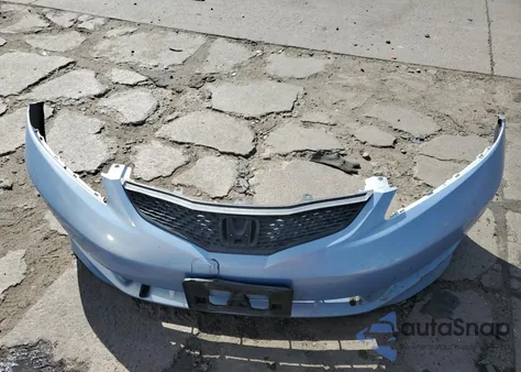 2010 Honda Fit Sport из США, поврежденный, VIN JHMGE8H44AC025665